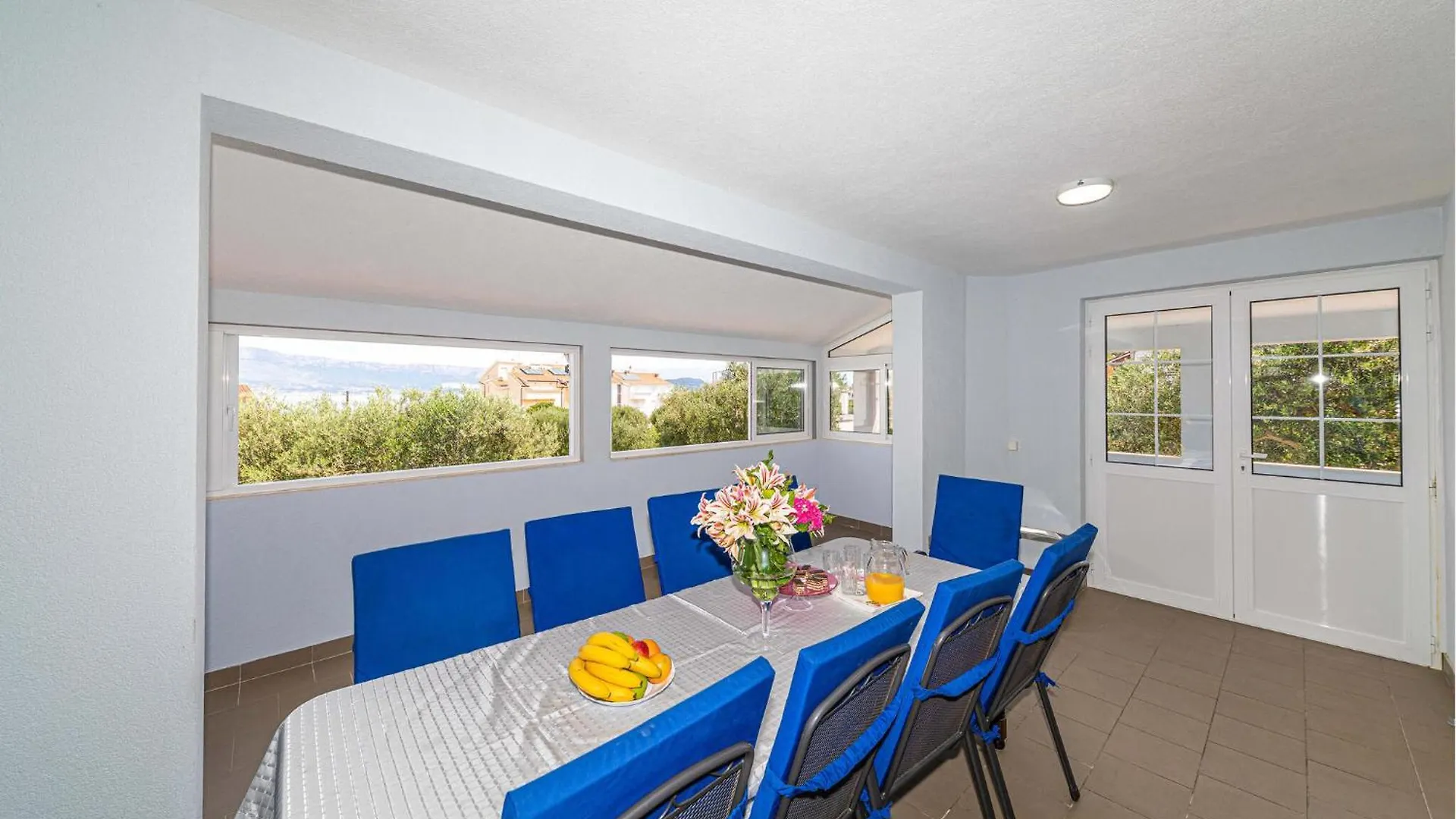 Stunning Home In Slatine With Kitchen Κροατία